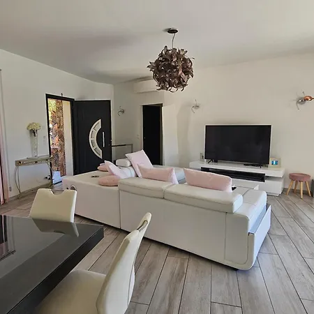 Luxueuse Avec Piscine Privee Chauffee Πόρτο Βέκιο