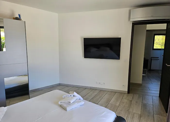 Luxueuse Avec Piscine Privee Chauffee * Porto-Vecchio (Corsica)