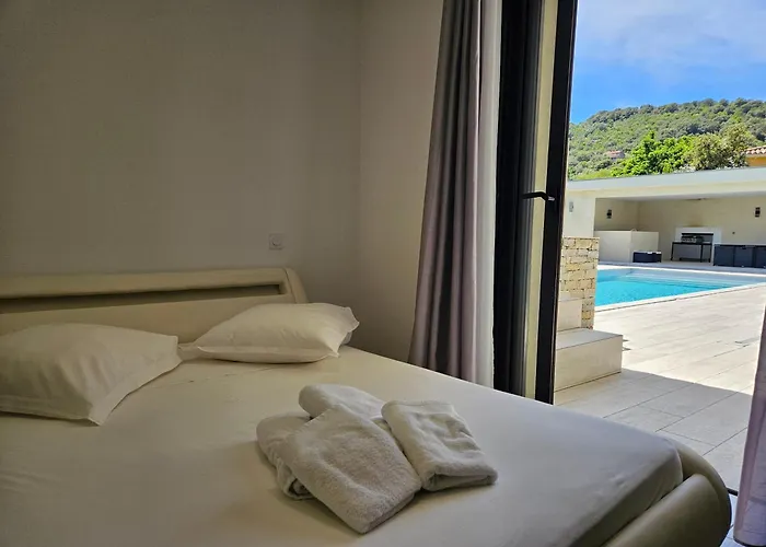 Βίλα Luxueuse Avec Piscine Privee Chauffee